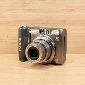 Canon PowerShot A590 IS / 8MP Digital Camera / 4x Zoom / Image Stabilizer